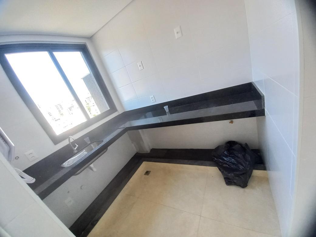 Cobertura, Serra, 2 Quartos, 2 Vagas, 1 Suíte