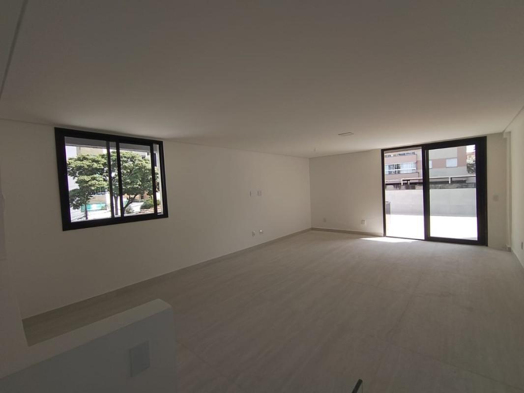 Cobertura, Prado, 4 Quartos, 2 Vagas, 1 Suíte