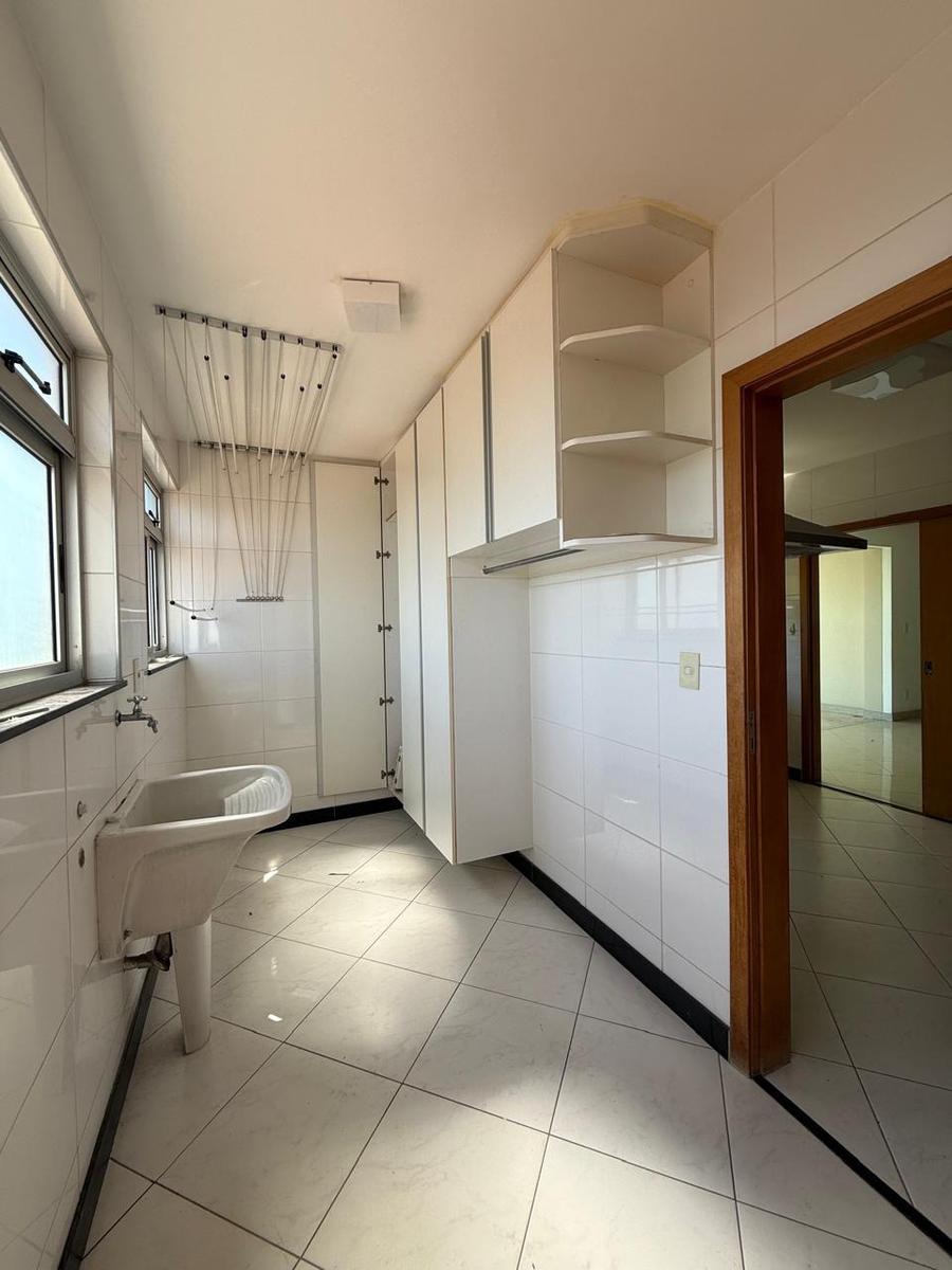 Apartamento, Liberdade, 4 Quartos, 2 Vagas, 2 Suítes