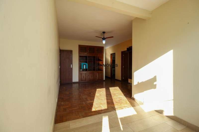 Apartamento, Funcionários, 4 Quartos, 2 Vagas, 1 Suíte