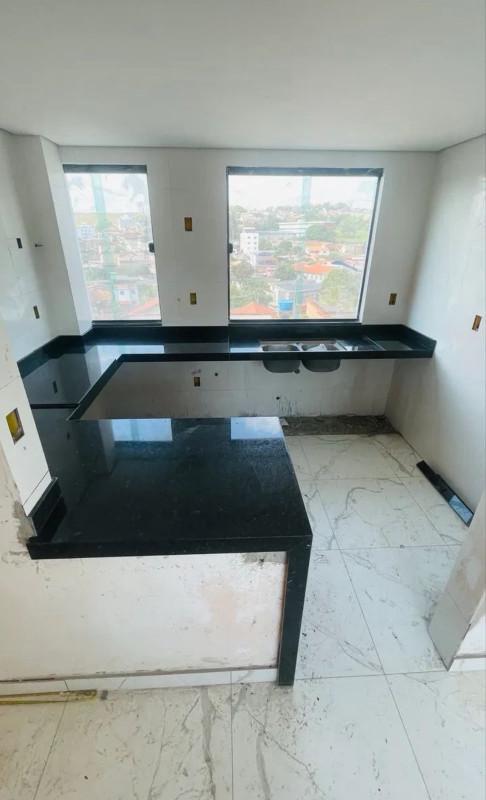 Cobertura, Coqueiros, 3 Quartos, 2 Vagas, 2 Suítes