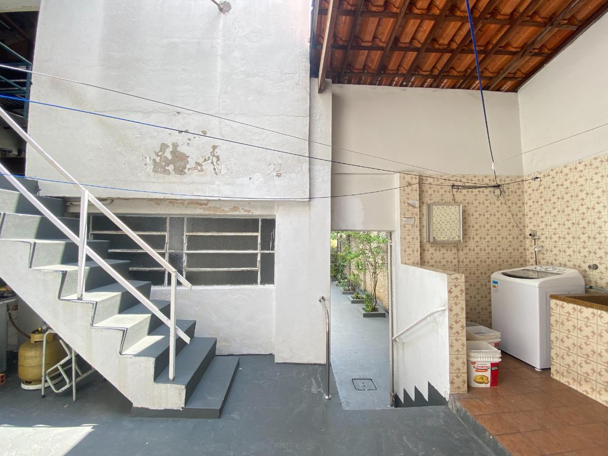 Casa, Carlos Prates, 4 Quartos, 0 Vaga, 1 Suíte