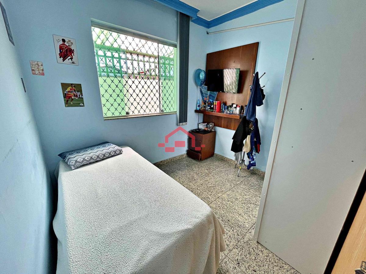 Casa, Dom Bosco, 5 Quartos, 2 Vagas, 2 Suítes