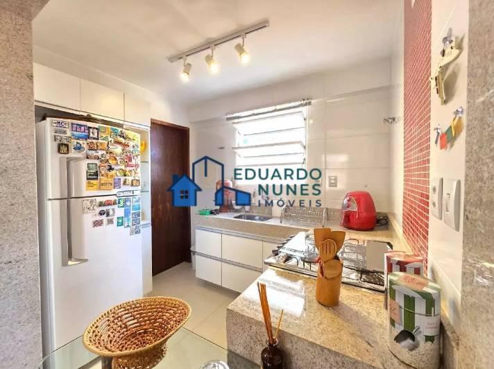 Apartamento, Sagrada Família, 3 Quartos, 1 Vaga, 1 Suíte