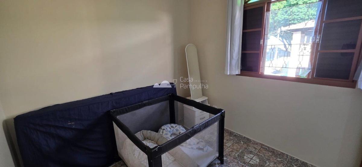 Casa, Trevo, 4 Quartos, 2 Vagas, 1 Suíte