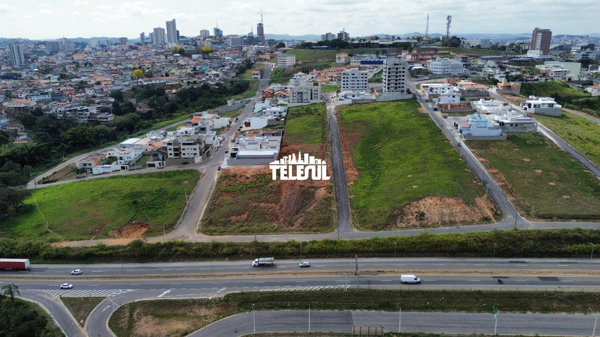 Lote, Vila Verde, 0 Quarto, 0 Vaga