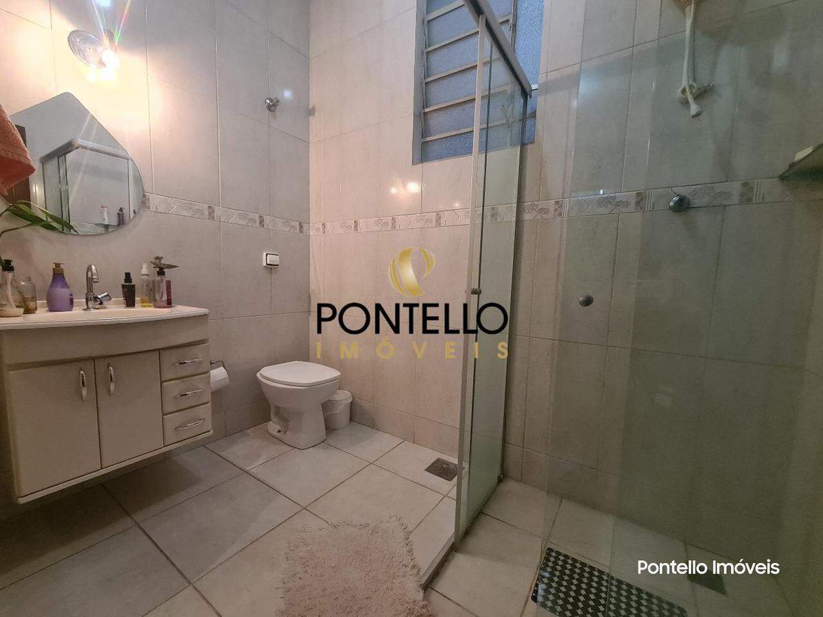 Casa, Concórdia, 4 Quartos, 2 Vagas, 1 Suíte