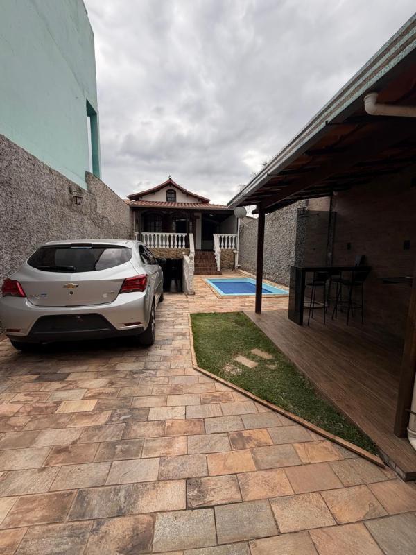 Casa, Novo Horizonte, 3 Quartos, 4 Vagas, 1 Suíte