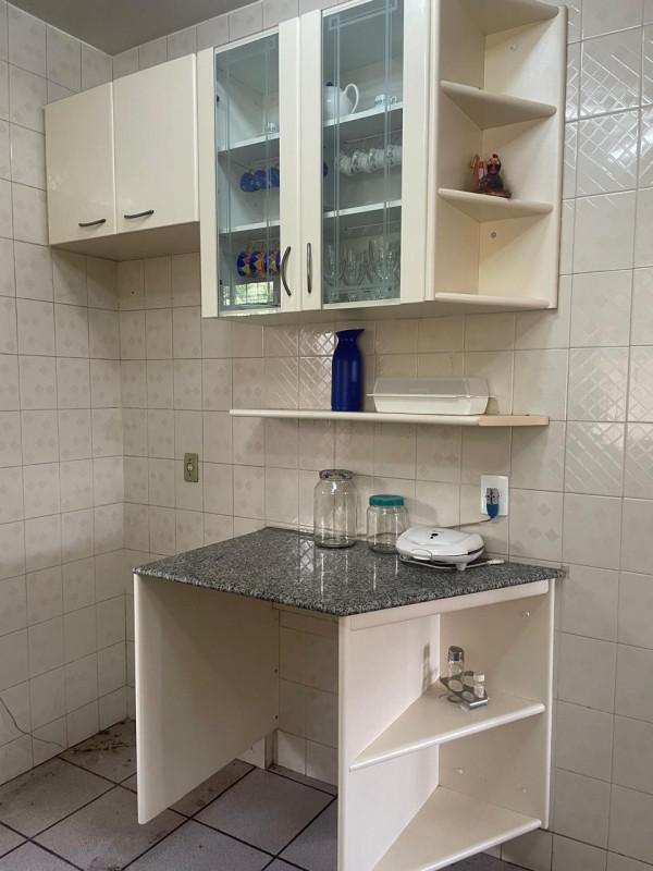 Casa, Castelo, 4 Quartos, 6 Vagas, 2 Suítes