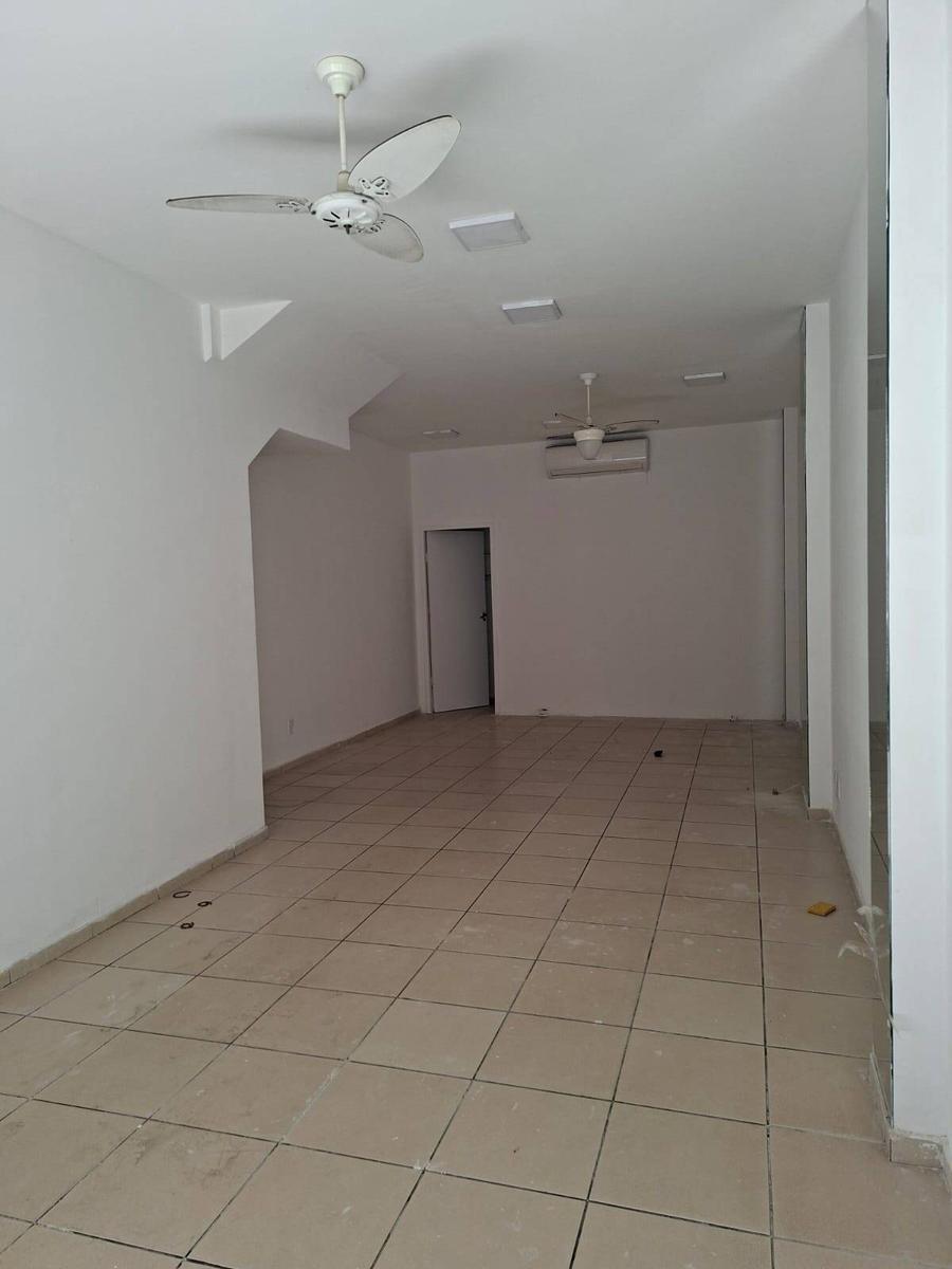 Sala, Centro, 0 Quarto, 0 Vaga