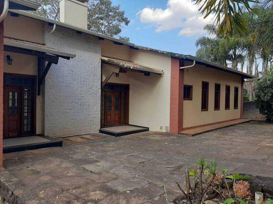 Casa, São Sebastião das Águas Claras, 4 Quartos, 10 Vagas, 4 Suítes