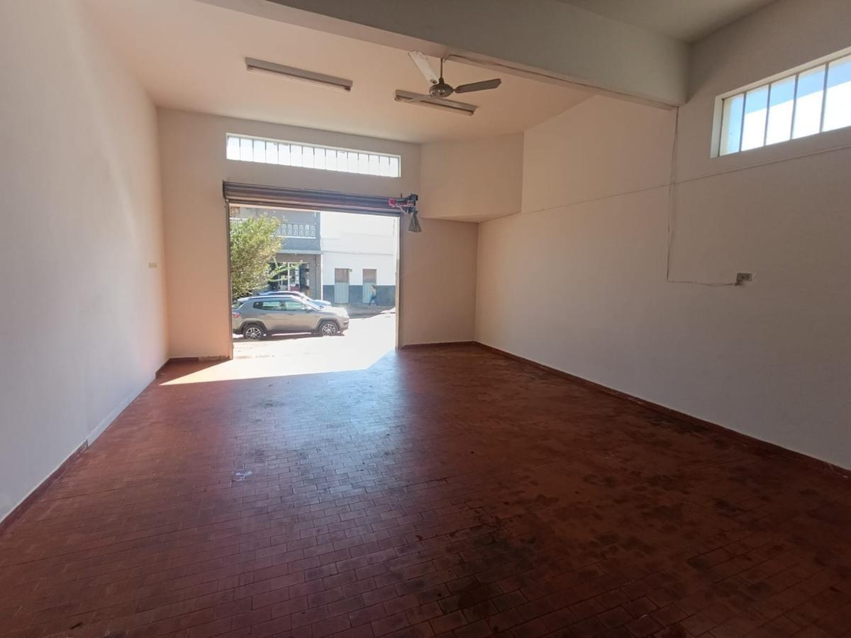 Andar, Centro, 0 Quarto, 0 Vaga