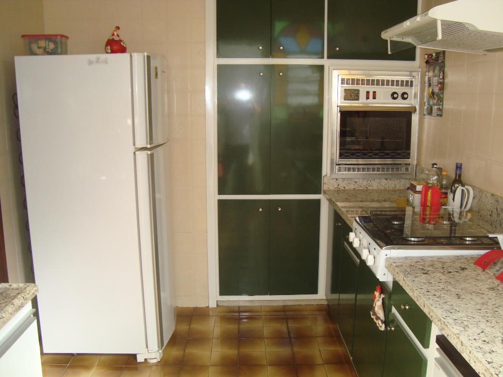 Casa, Anchieta, 3 Quartos, 4 Vagas, 1 Suíte