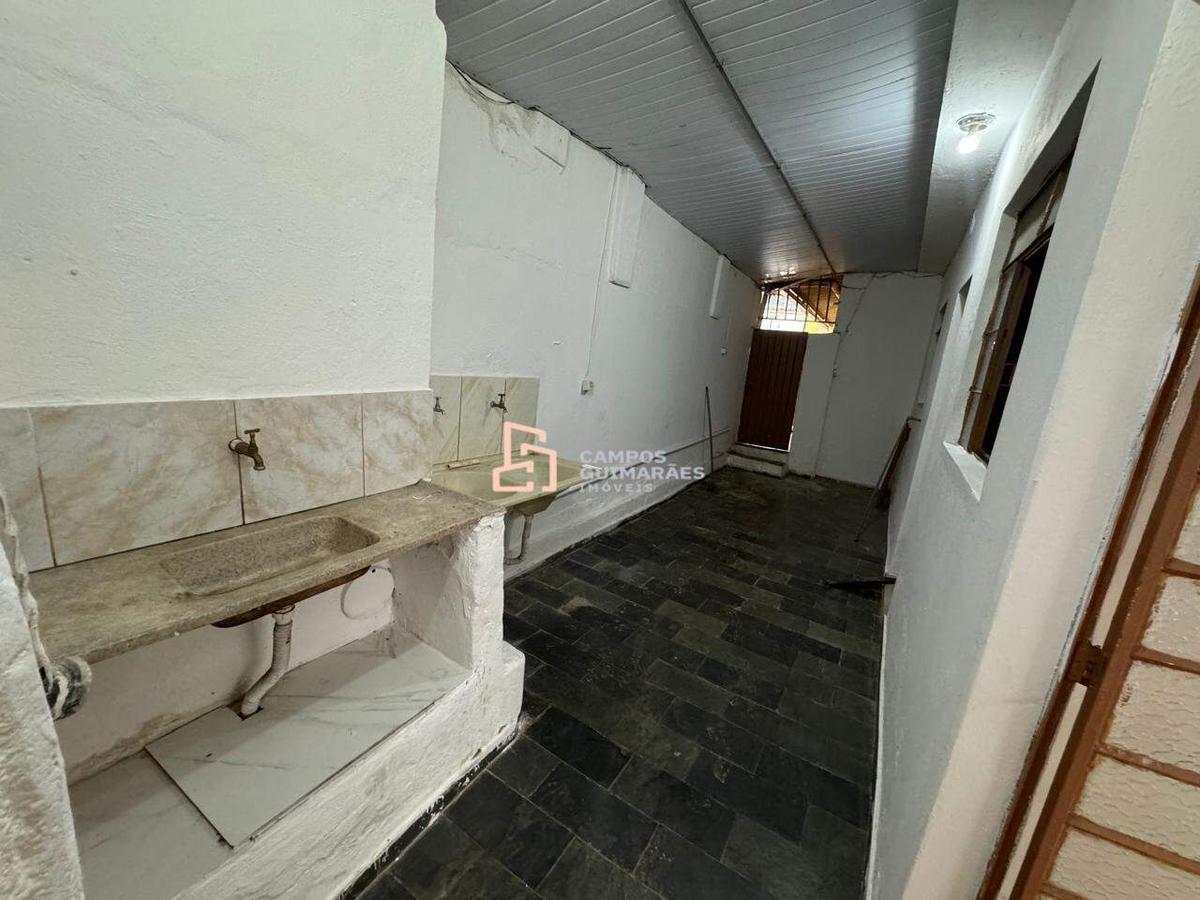 Casa, Milionários, 1 Quarto, 1 Vaga