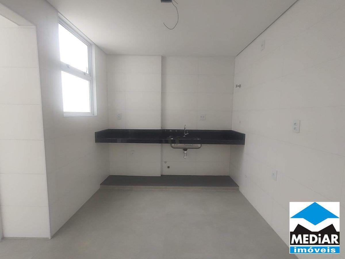 Cobertura, Cidade Nova, 3 Quartos, 3 Vagas, 1 Suíte