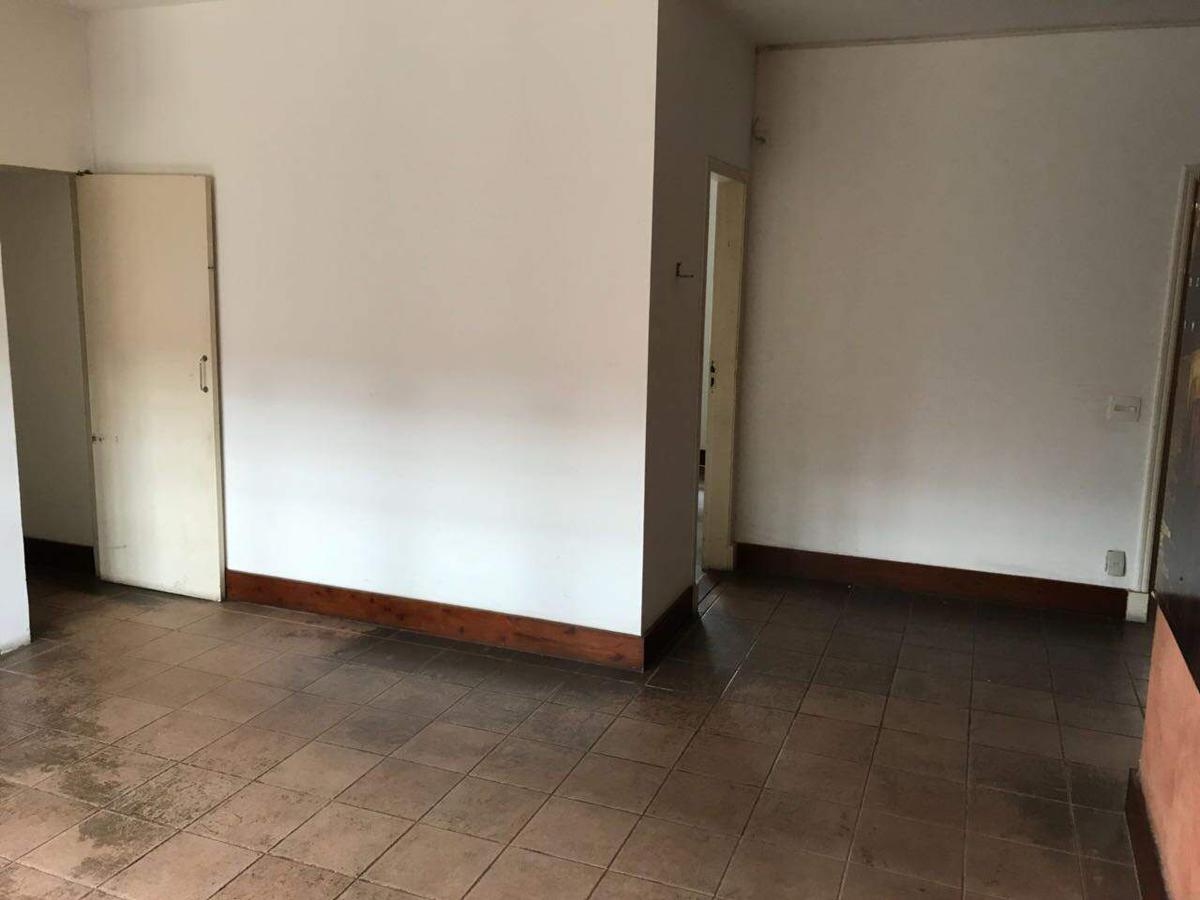 Casa Comercial, Cruzeiro, 0 Quarto, 0 Vaga