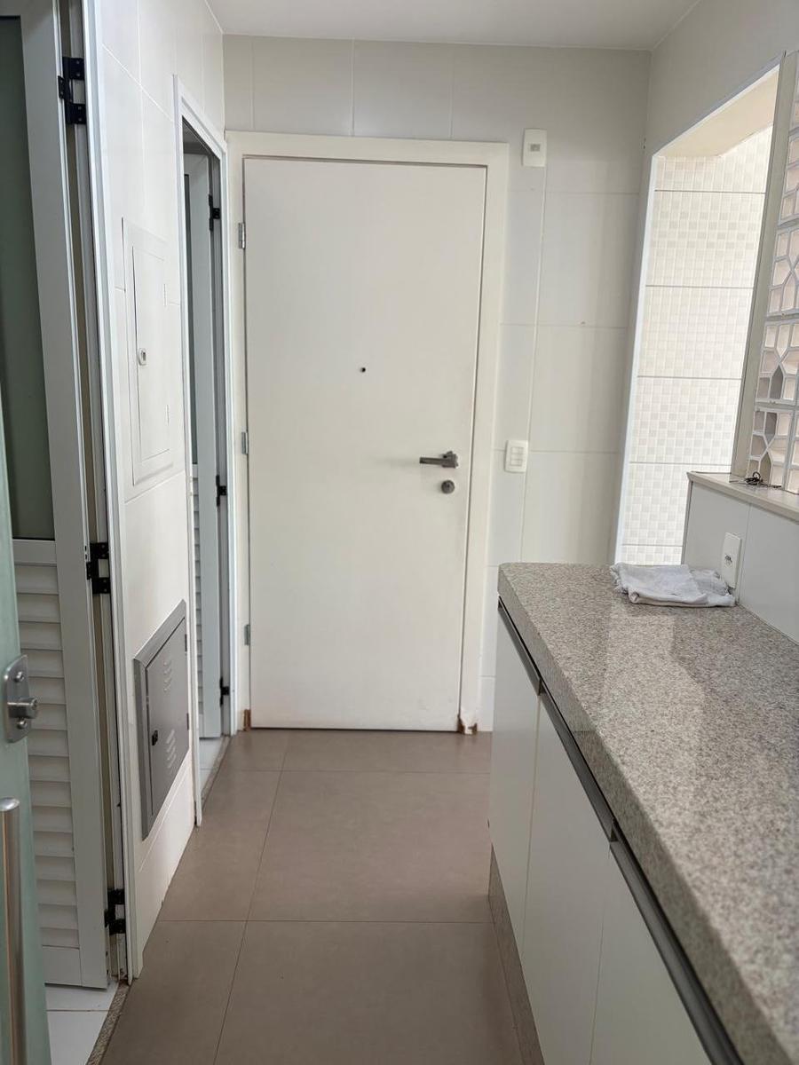 Apartamento, Vale dos Cristais, 4 Quartos, 3 Vagas, 2 Suítes