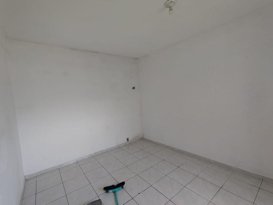 Casa, Lagoa, 3 Quartos, 3 Vagas, 1 Suíte