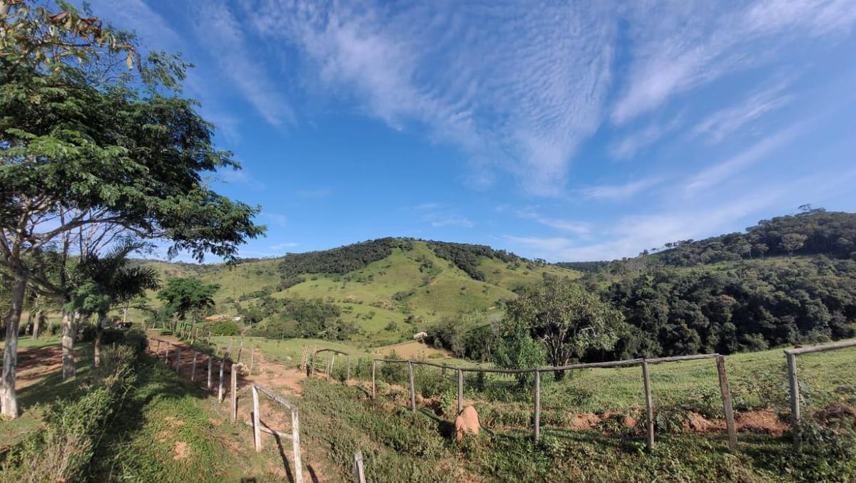 Fazenda, Zona Rural, 3 Quartos, 0 Vaga