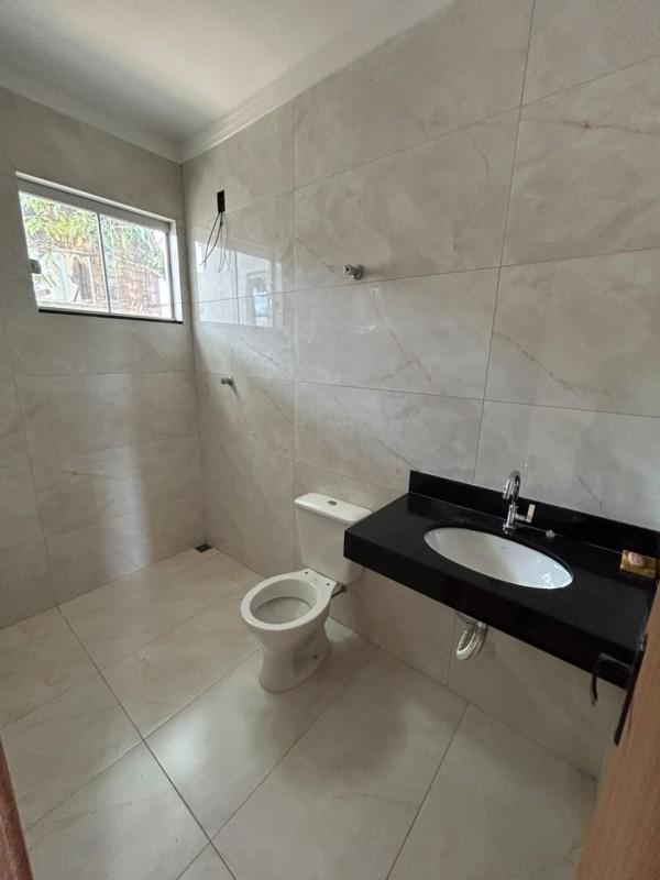 Casa, Centro, 3 Quartos, 2 Vagas, 1 Suíte