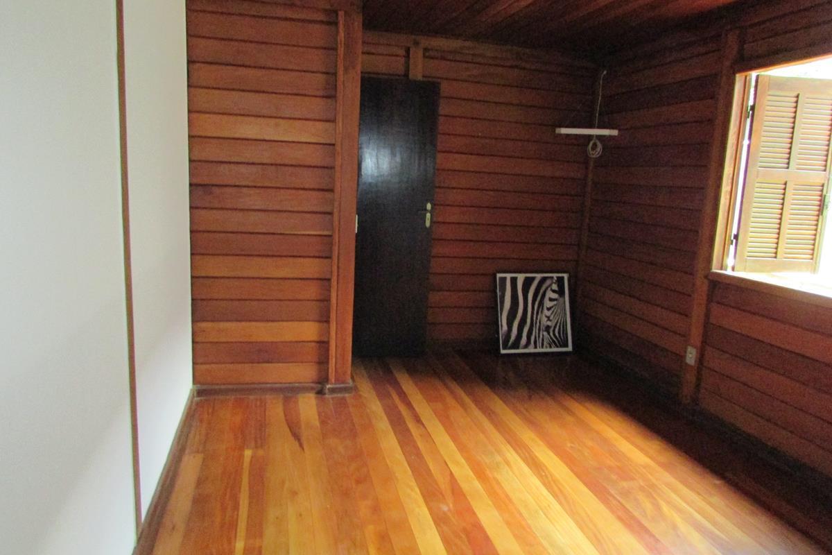 Casa em Condomínio, Condomínio Ville de Montagne, 3 Quartos, 2 Vagas, 3 Suítes