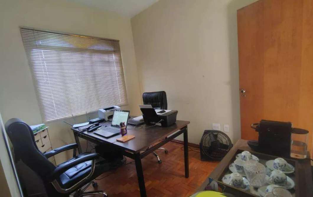 Casa, Nova Granada, 5 Quartos, 6 Vagas, 1 Suíte