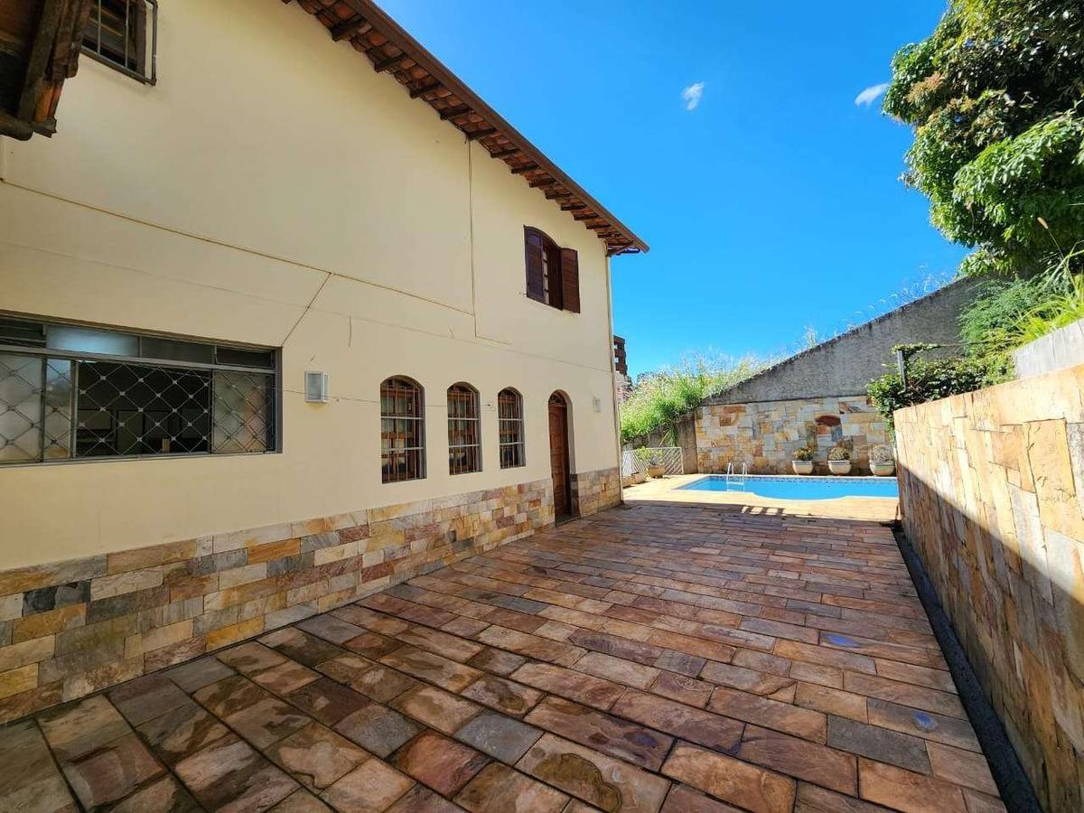 Casa, Santa Lúcia, 5 Quartos, 5 Vagas, 2 Suítes