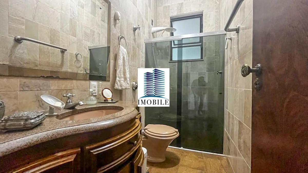 Casa, Comiteco, 5 Quartos, 6 Vagas, 2 Suítes