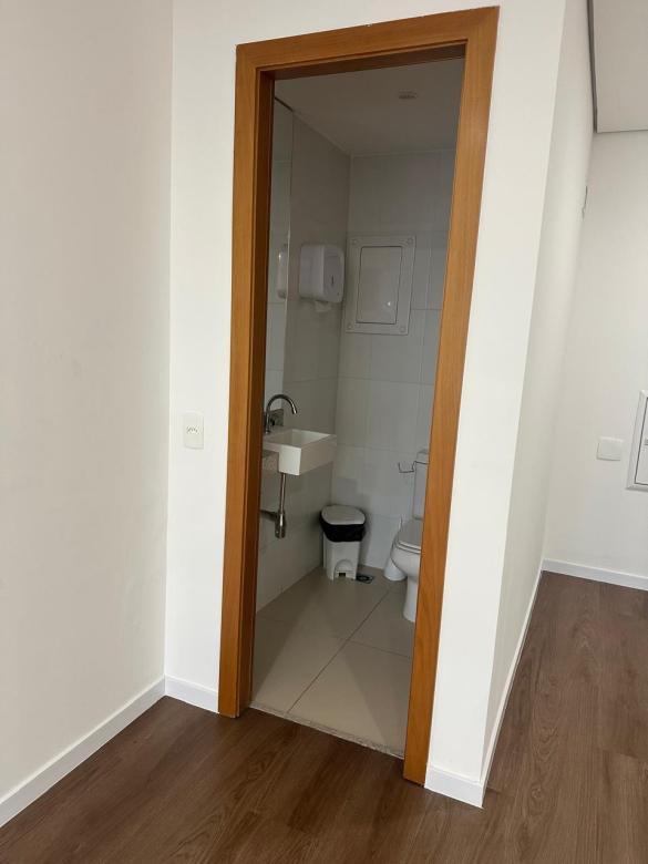 Sala, Estoril, 0 Quarto, 1 Vaga