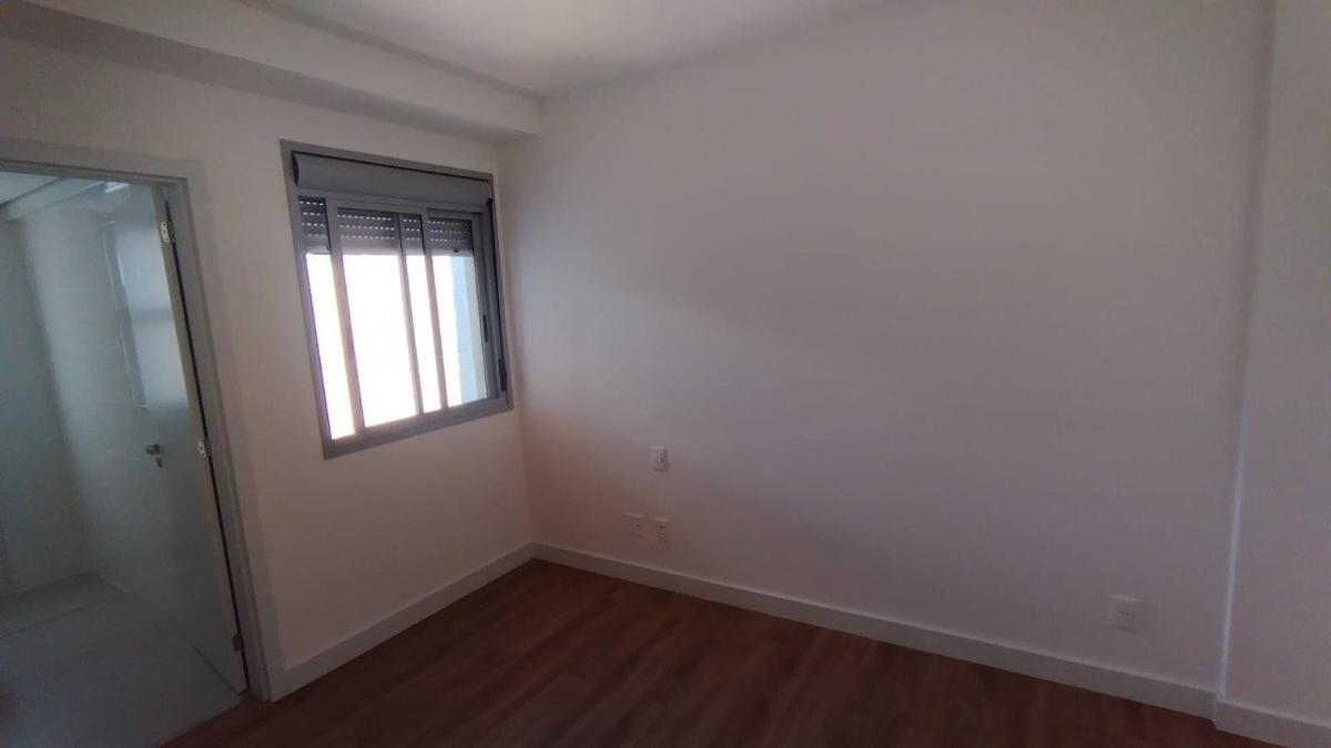 Apartamento, Sagrada Família, 3 Quartos, 2 Vagas, 1 Suíte