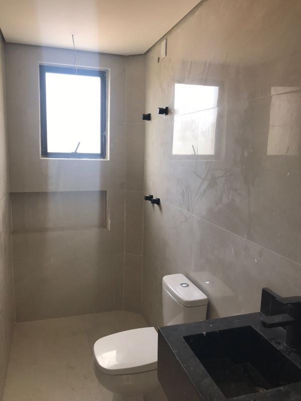 Cobertura, Santa Cruz, 4 Quartos, 2 Vagas, 1 Suíte