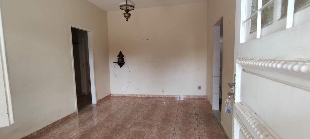 Casa, Santa Efigênia, 4 Quartos, 6 Vagas, 1 Suíte