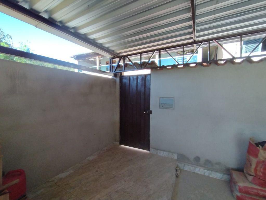 Casa, Córrego da Ilha, 2 Quartos, 0 Vaga