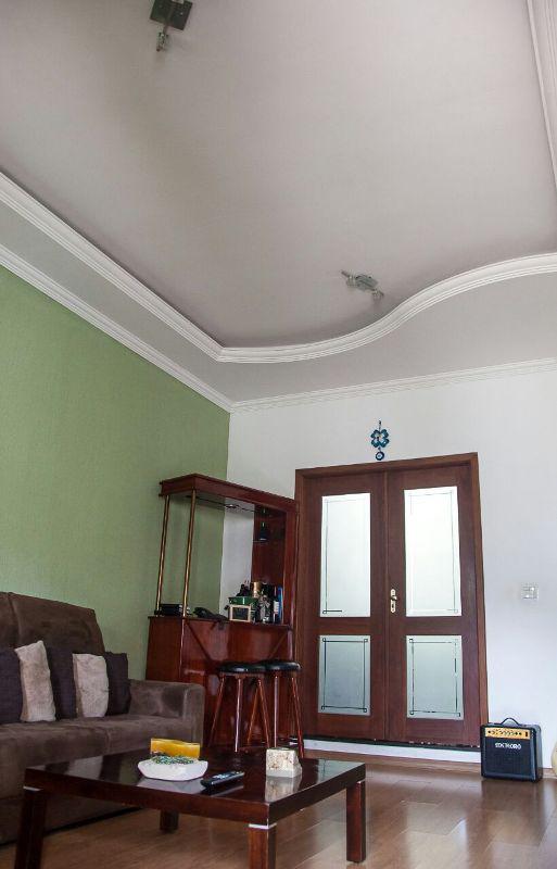 Casa, Castelo, 3 Quartos, 2 Vagas, 1 Suíte