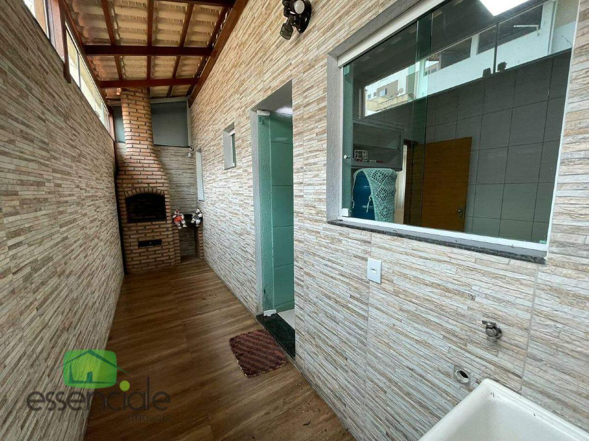 Casa, Europa, 3 Quartos, 2 Vagas, 1 Suíte