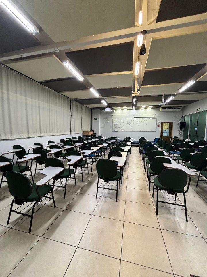 Andar, Liberdade, 0 Quarto, 13 Vagas