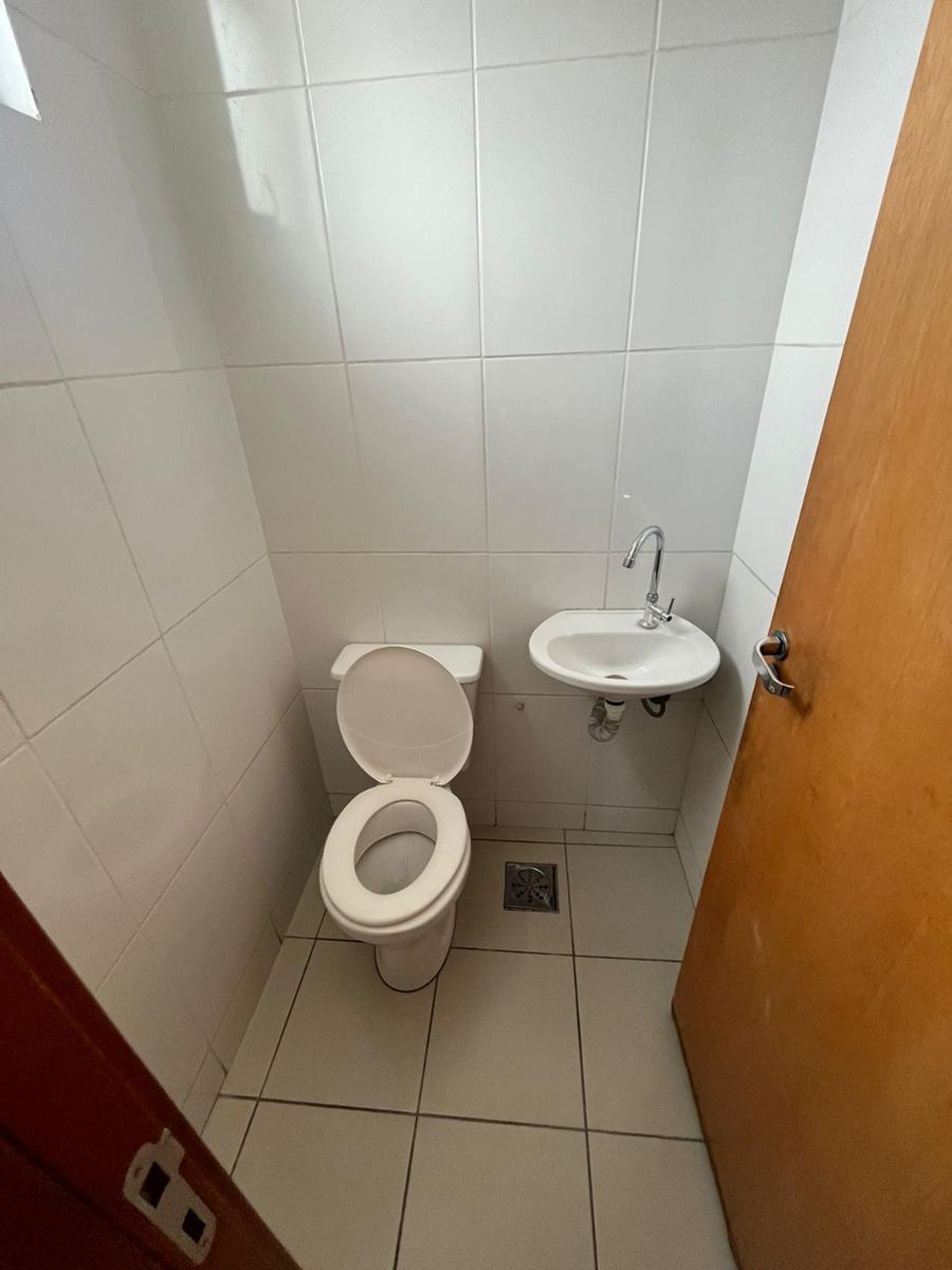 Sala, Padre Eustáquio, 0 Quarto, 1 Vaga