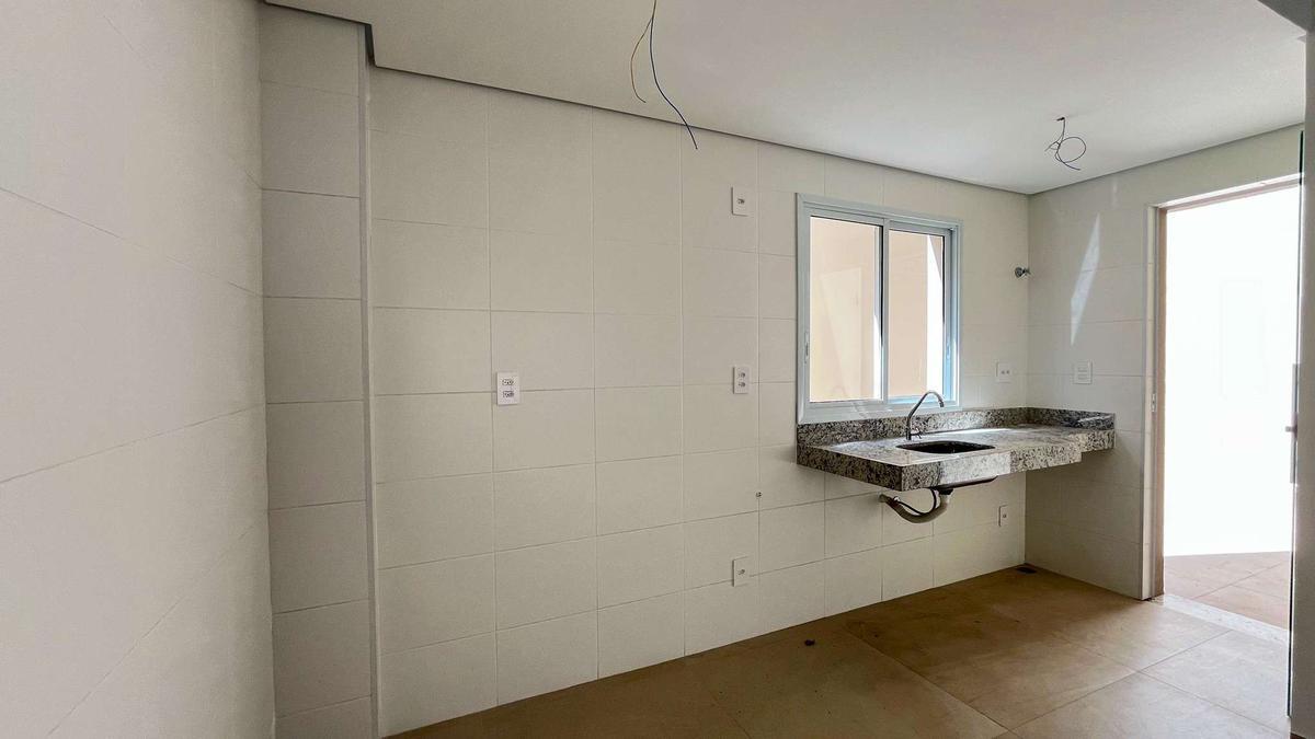 Apartamento, São Lucas, 2 Quartos, 1 Vaga, 1 Suíte