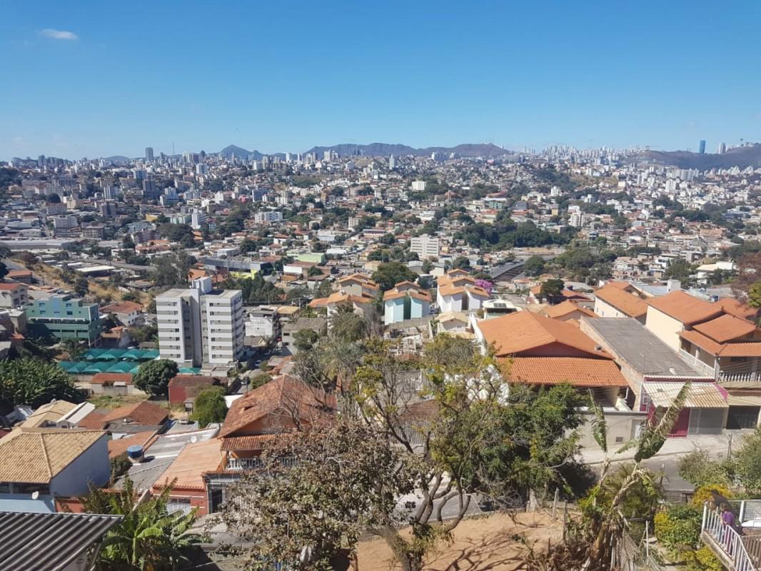 Lote, Nova Gameleira, 0 Quarto, 0 Vaga