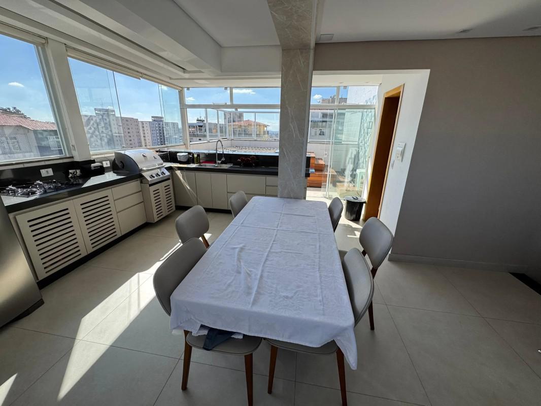 Cobertura, Sagrada Família, 2 Quartos, 2 Vagas, 1 Suíte