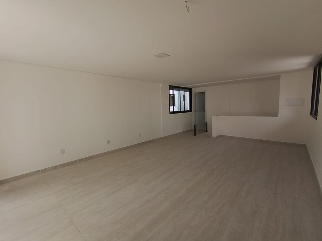Cobertura, Prado, 4 Quartos, 2 Vagas, 1 Suíte
