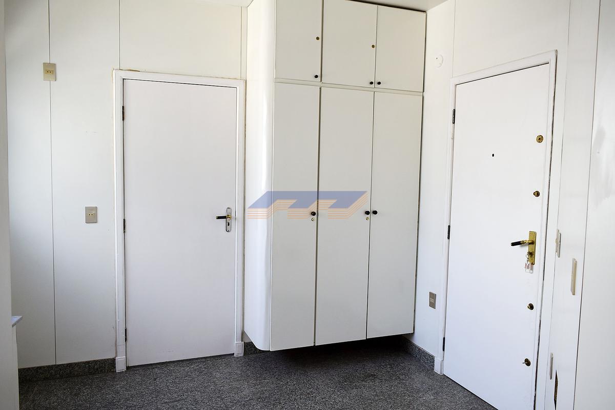 Apartamento, Sion, 4 Quartos, 3 Vagas, 1 Suíte