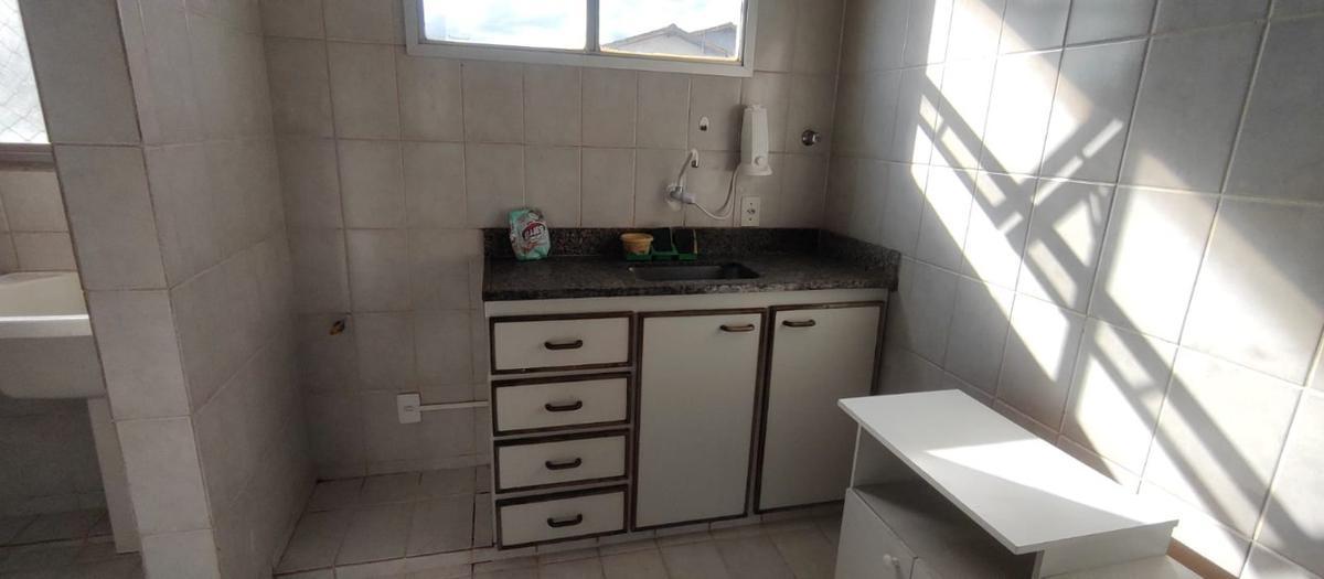 Apartamento, Estoril, 3 Quartos, 1 Vaga
