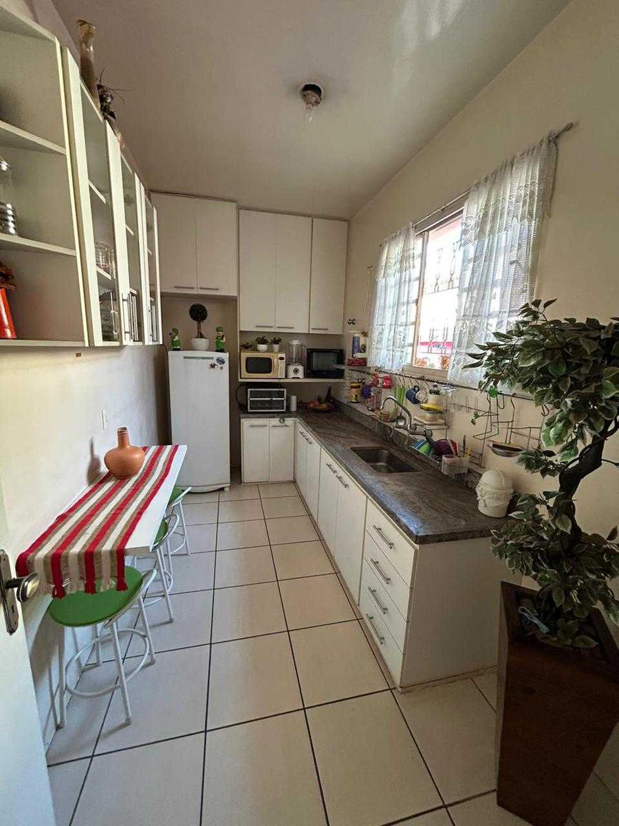 Casa, Glória, 3 Quartos, 8 Vagas, 1 Suíte