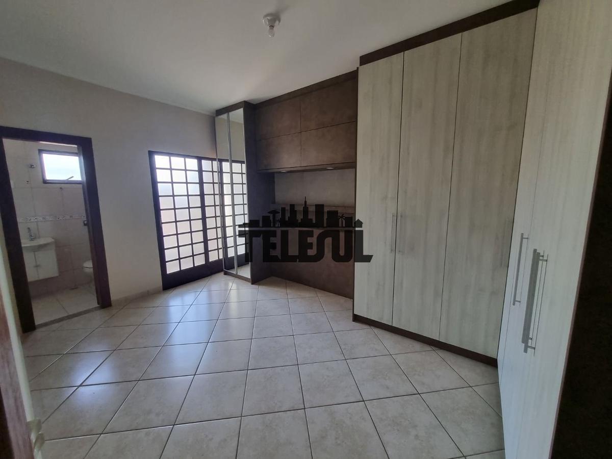 Casa, Jardim Zinoca, 3 Quartos, 2 Vagas, 1 Suíte