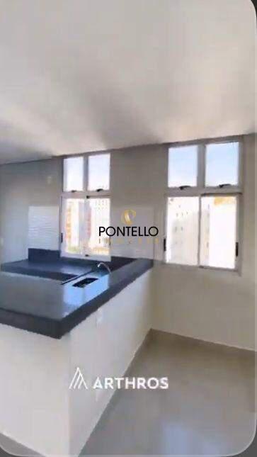 Cobertura, Centro, 2 Quartos, 0 Vaga, 1 Suíte