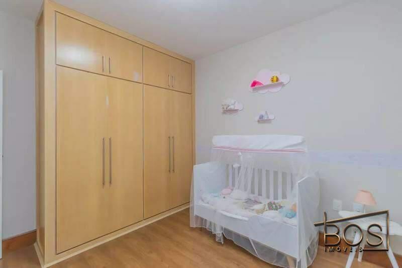 Casa, Santa Lúcia, 4 Quartos, 2 Vagas, 2 Suítes