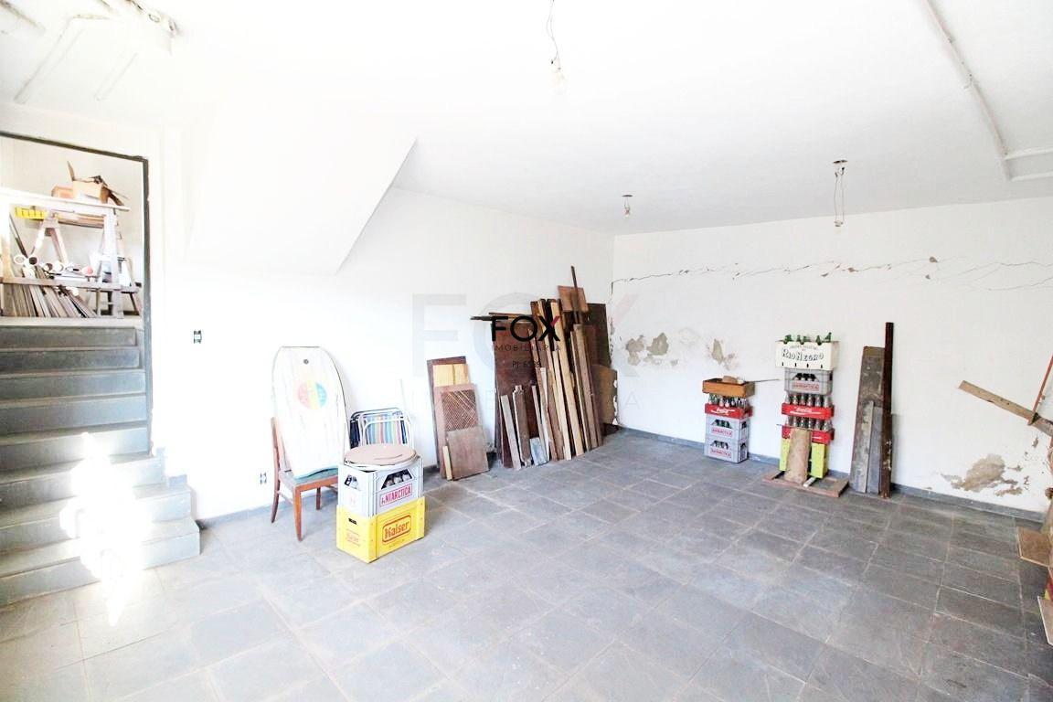 Casa, Luxemburgo, 4 Quartos, 4 Vagas, 1 Suíte