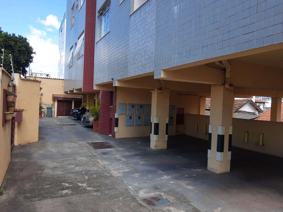 Cobertura, Sagrada Família, 2 Quartos, 2 Vagas, 2 Suítes