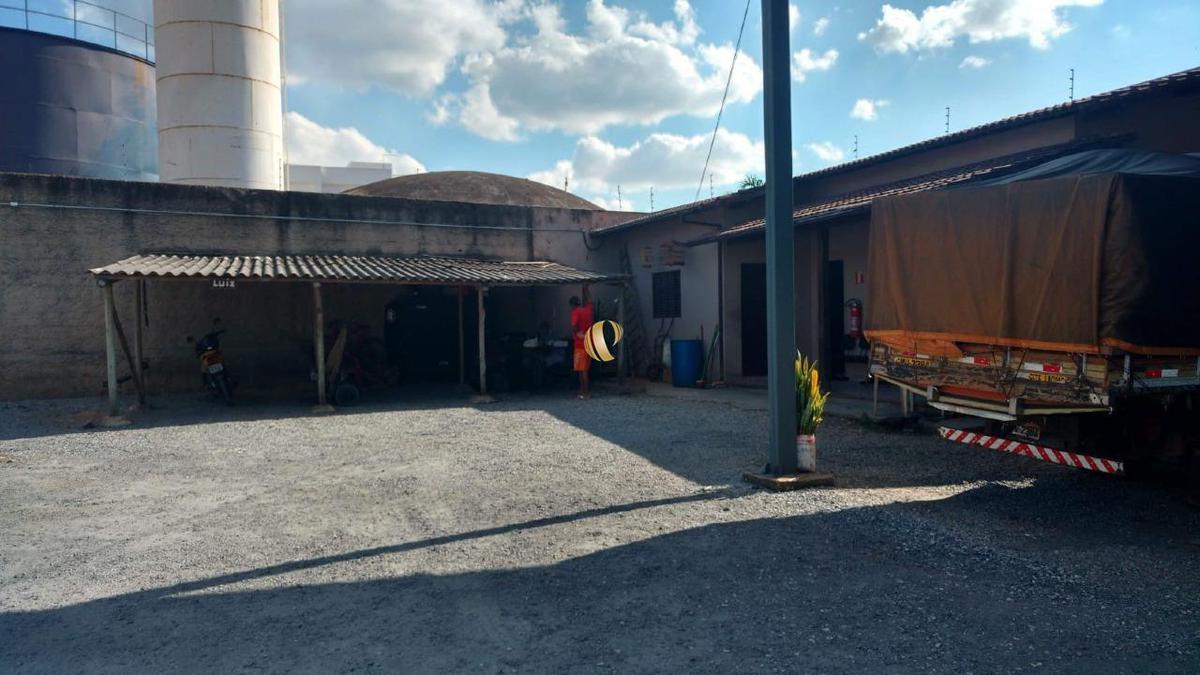 Galpão, São Cristóvão, 0 Quarto, 0 Vaga
